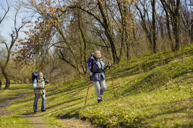 Couple hiking in neatherland