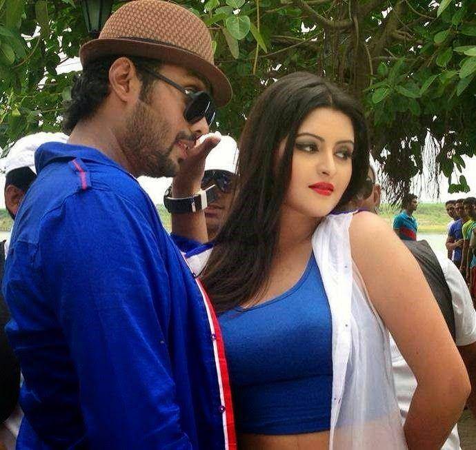 Girls Profile Pic Black