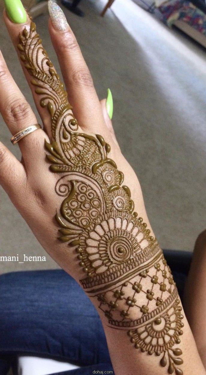 Aesthetic Mehndi Design Simple