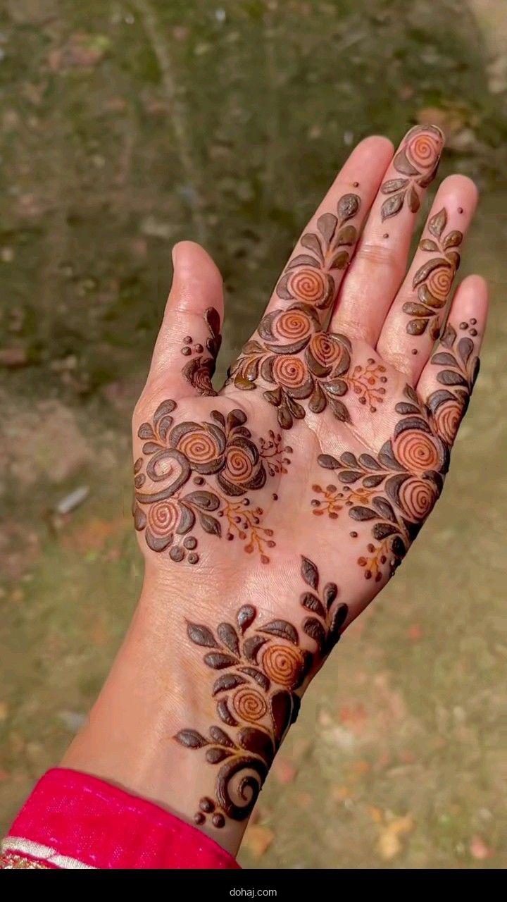 Arabic Square Mehndi Design