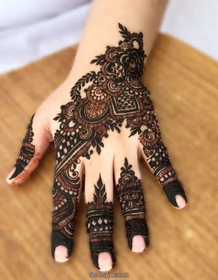 Bhari Hui Mehandi Design