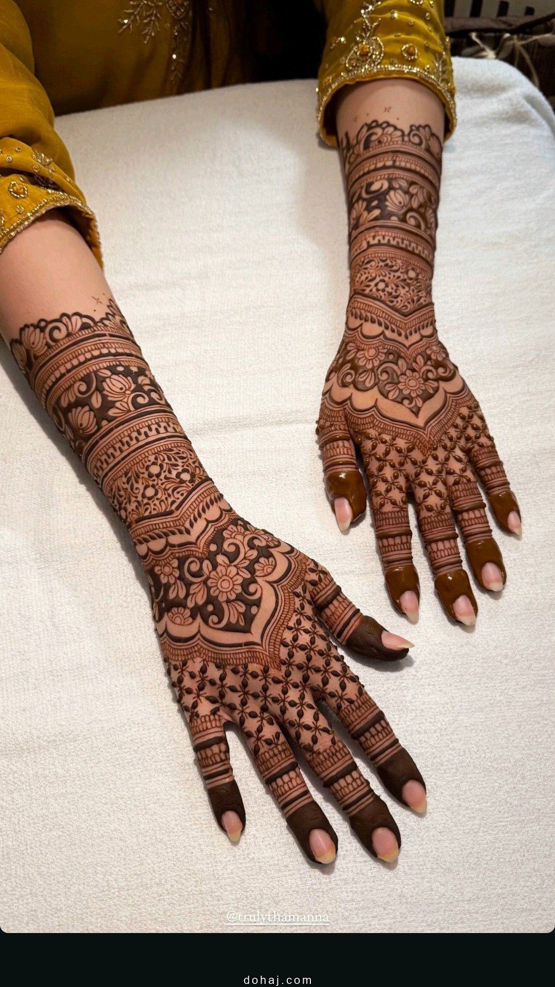 Easy And Simple Mehandi Design