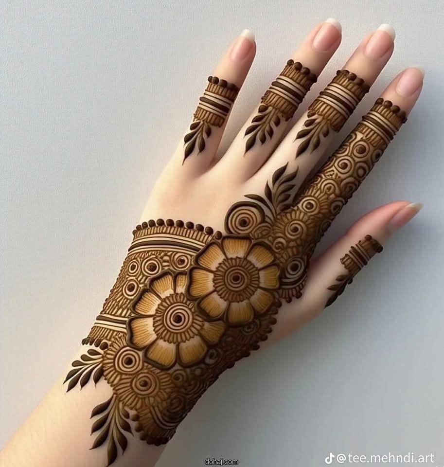 Front Hand Front Hand Back Easy Simple Mehndi Design