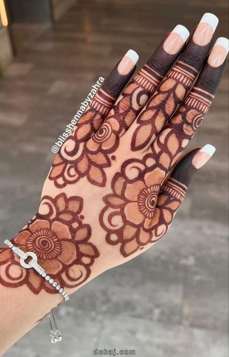 Girls Mehandi Design
