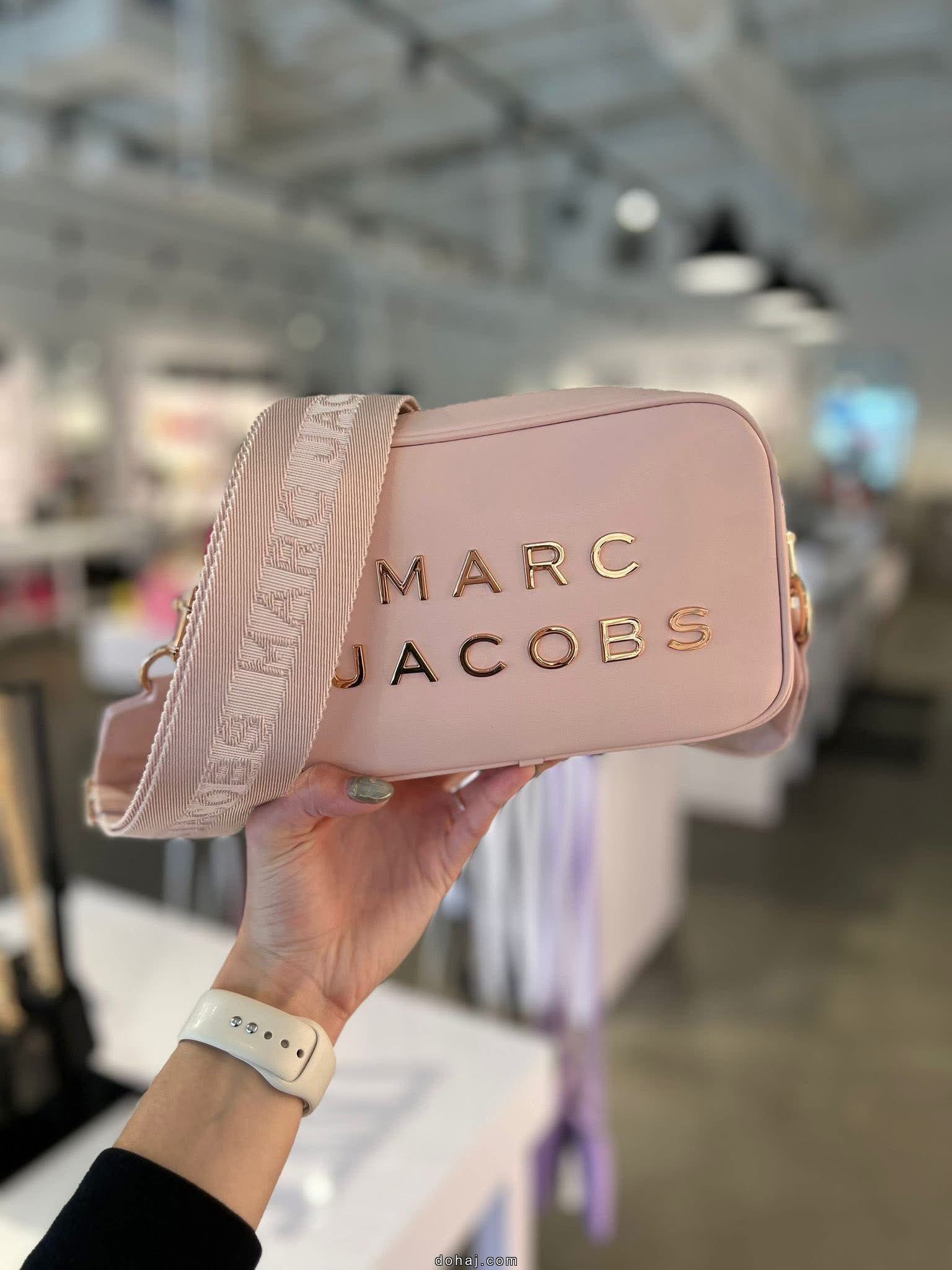 Marc Jacobs Tote Bag Sale