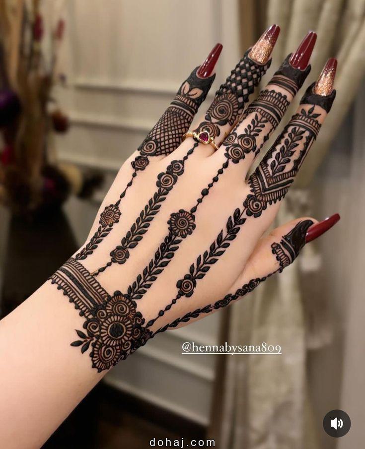 Mehandi Design Front Hand Simple