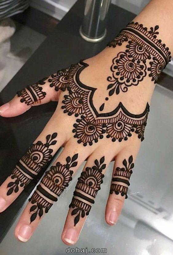 Mehandi Design Pair