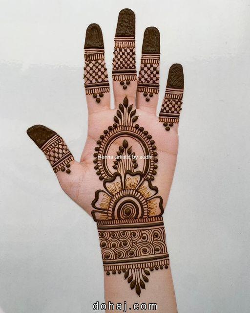 Mehandi Front Hand Design