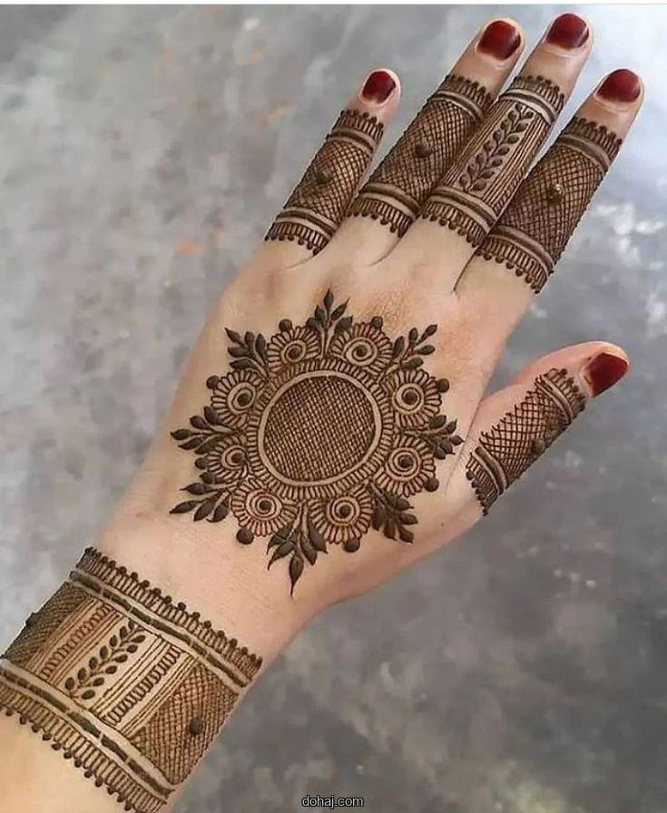 নরমাল মেহেদী ডিজাইন হাতের তালুর