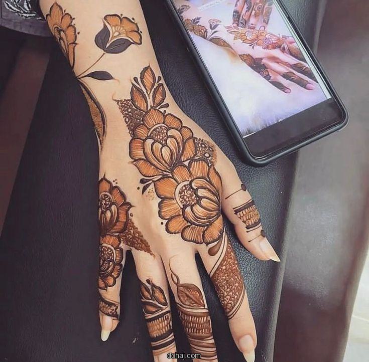 Stylish মেহেদী ডিজাইন