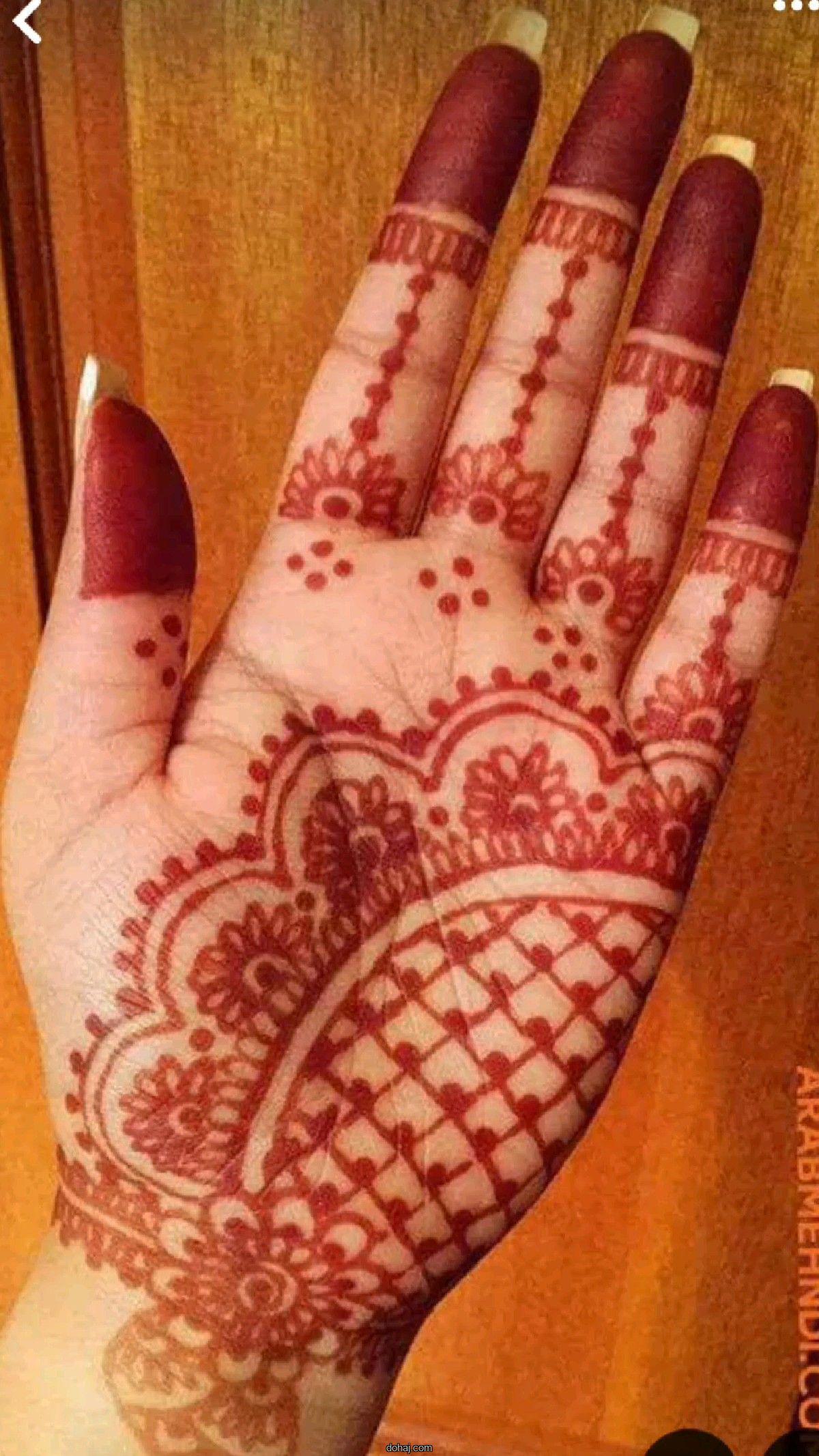 Simple Simple মেহেদী ডিজাইন 2025