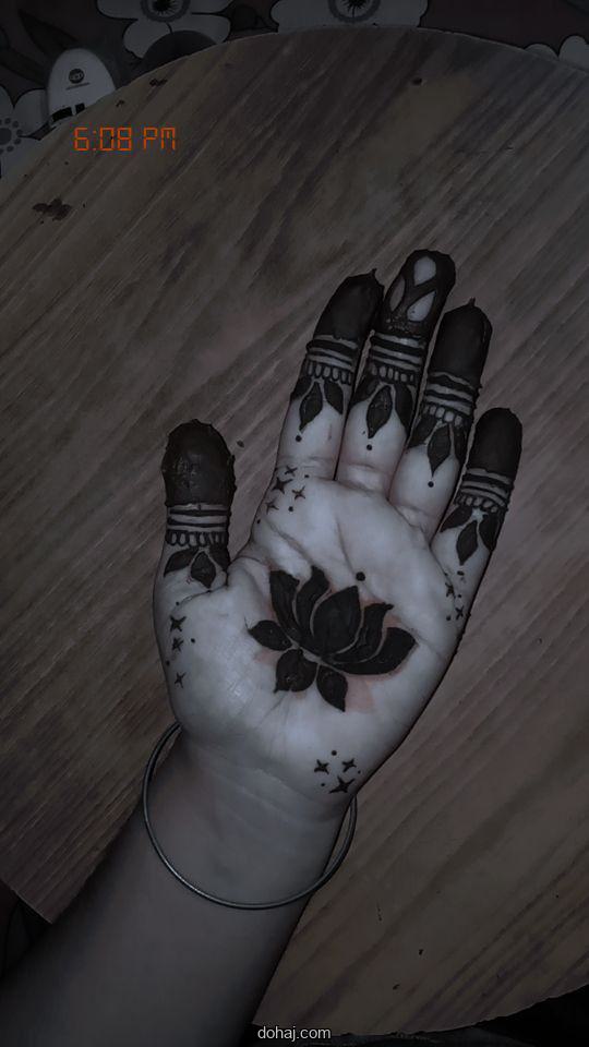 Chand চাঁদের মেহেদী ডিজাইন