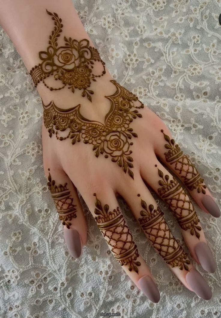 Mehndi Design Front
