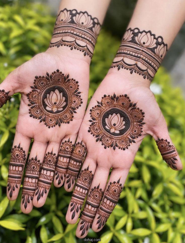 Mehndi Design Simple 2025