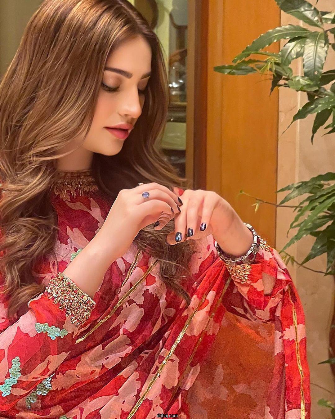 কিউট মেয়েদের প্রোফাইল পিক Hd