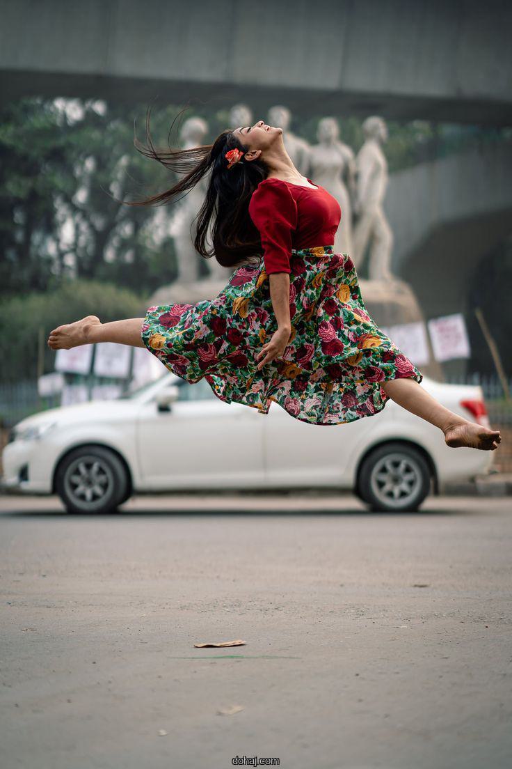 মেয়েদের পিক নতুন