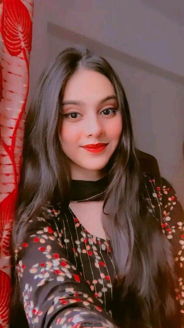 খারাপ মেয়েদের পিক