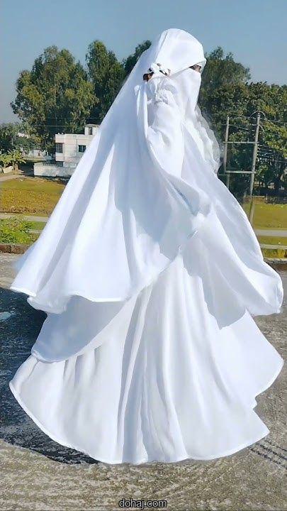 মাদ্রাসার মেয়েদের পিক