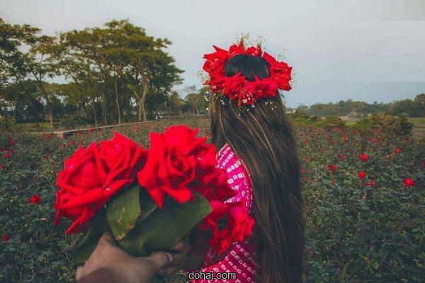 মেয়েদের পিক কাটুন