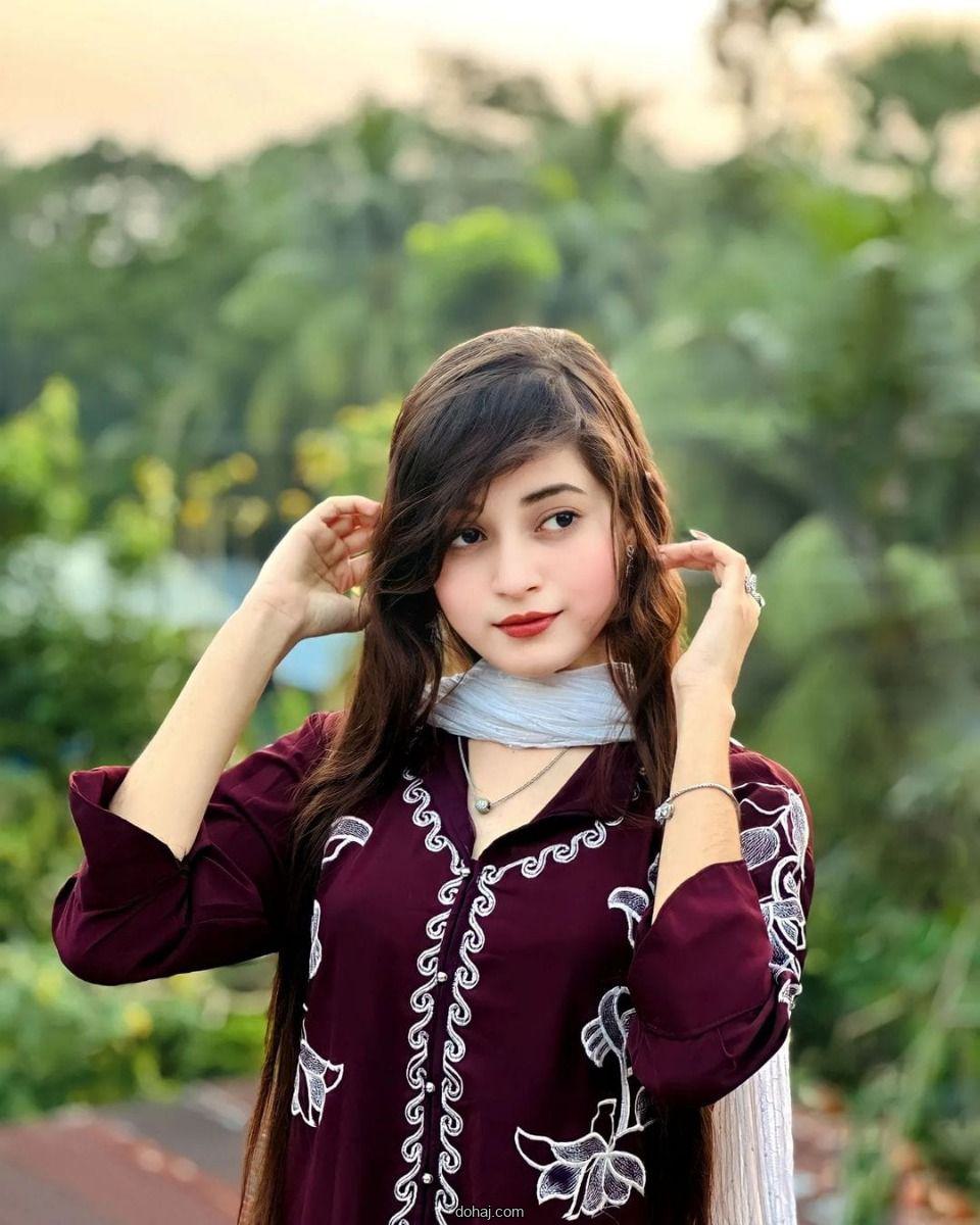 মেয়েদের বোরকা পরা পিক