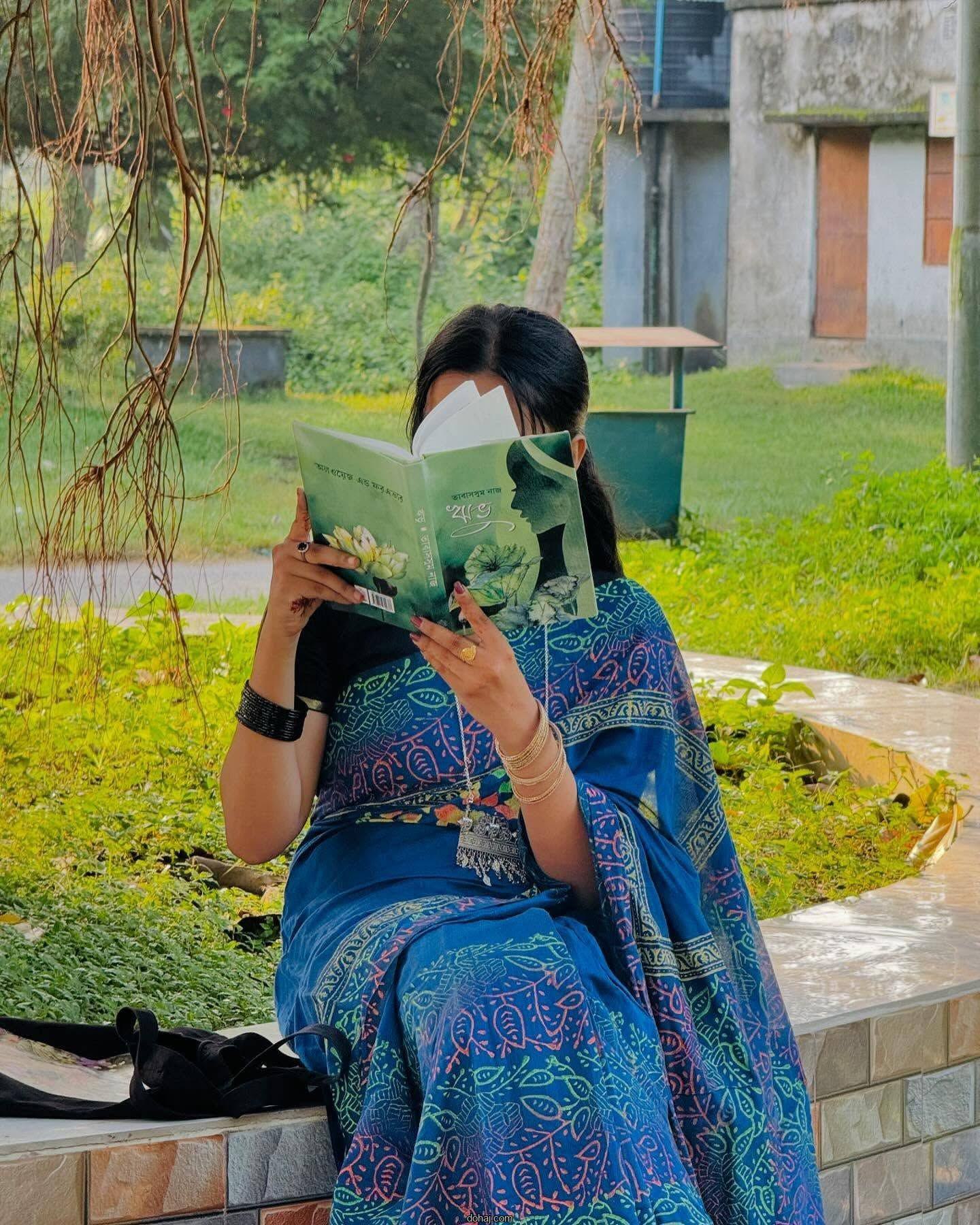 ছোটো মেয়েদের পিক