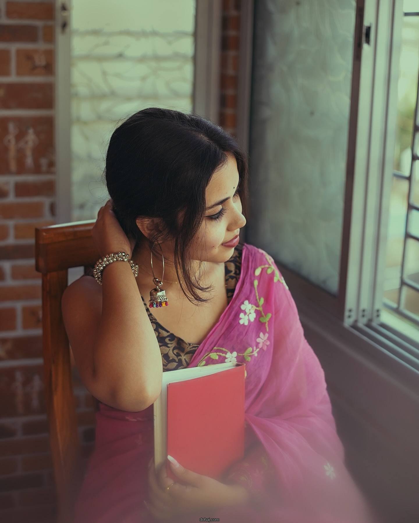 ঢাকার মেয়েদের পিক