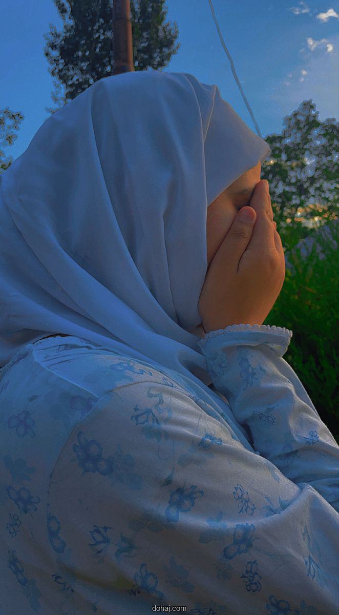 ক্যামেরা সেলফি তোলার মেয়েদের পিক তোলার স্টাইল