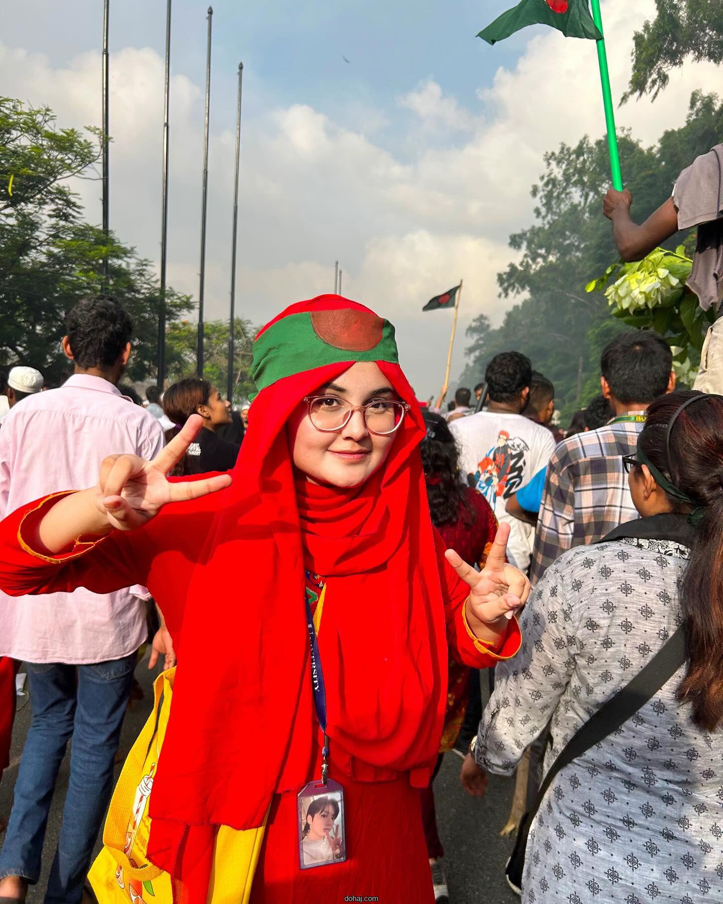 সুন্দর মেয়েদের প্রোফাইল পিক