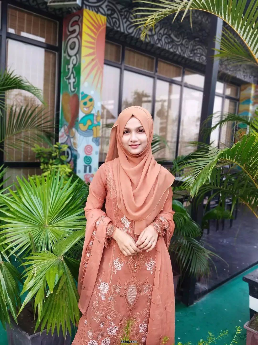 গ্রামের সুন্দরী মেয়েদের পিক