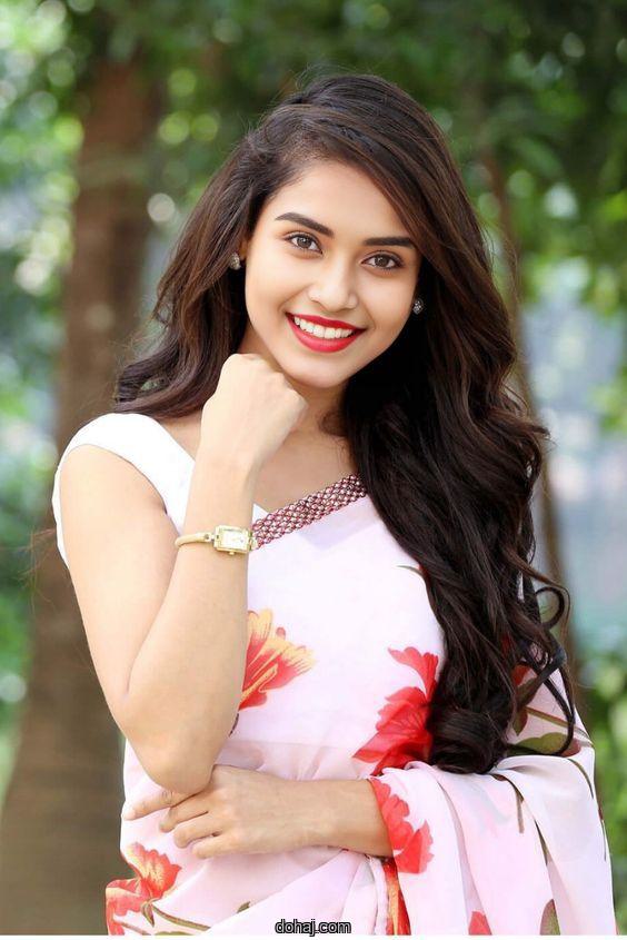 বোরকা পরা মেয়েদের পিক