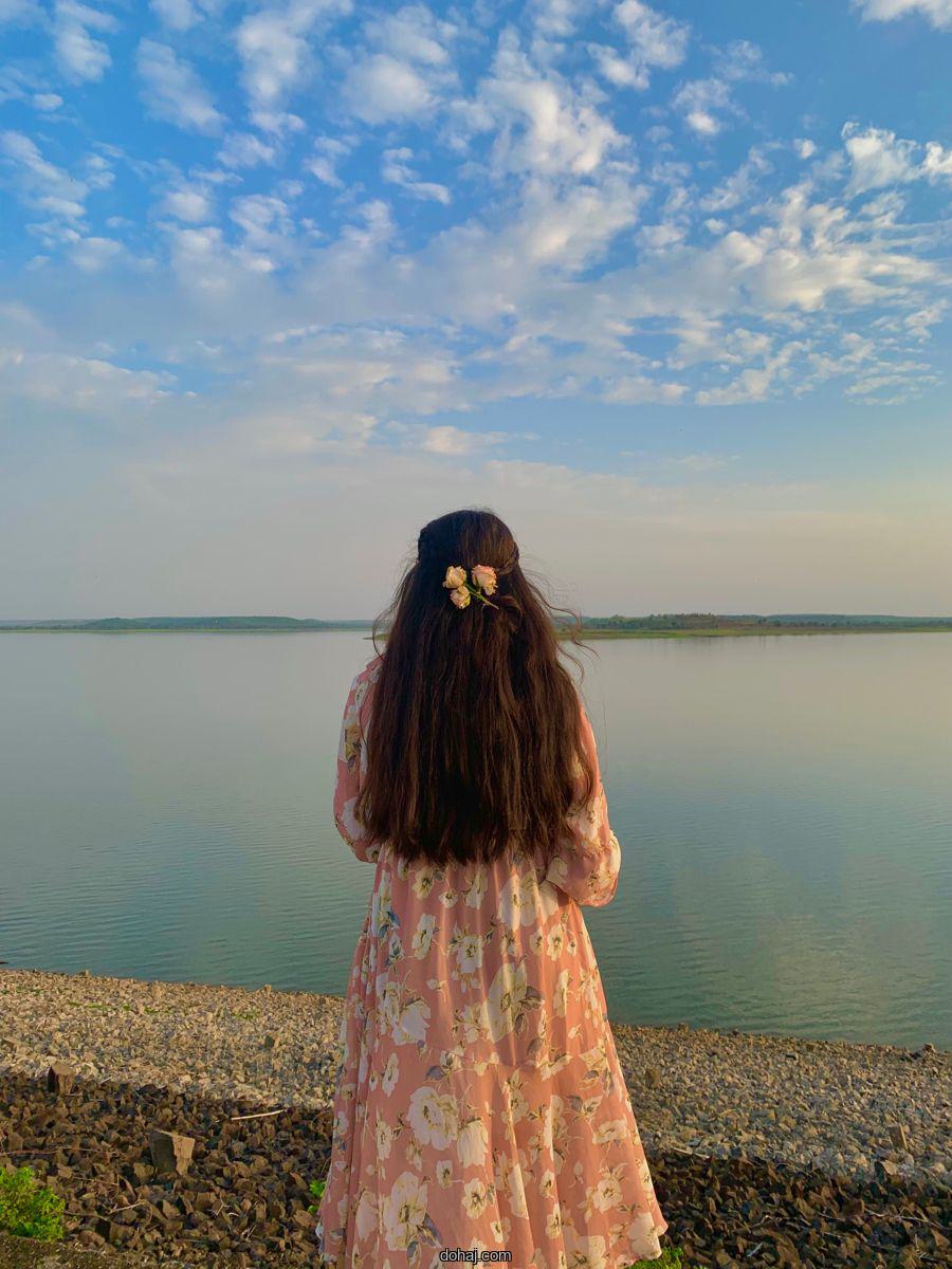 18 বছরের মেয়েদের পিক