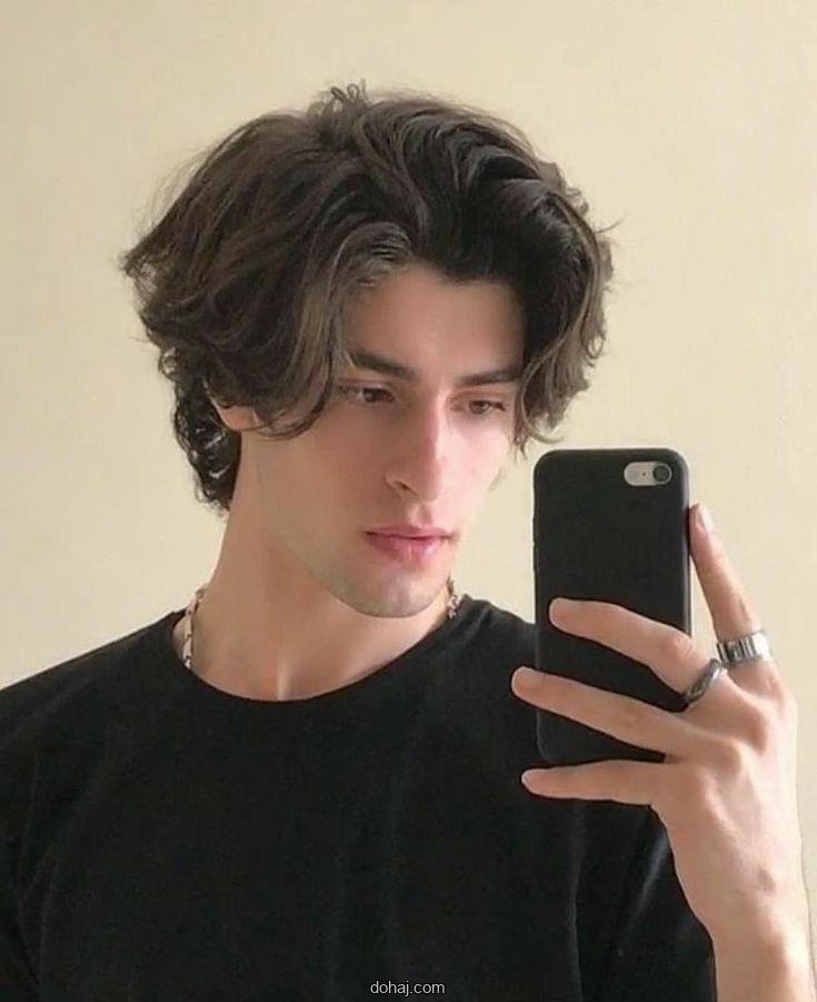 Ovel Shape Hair Style Men