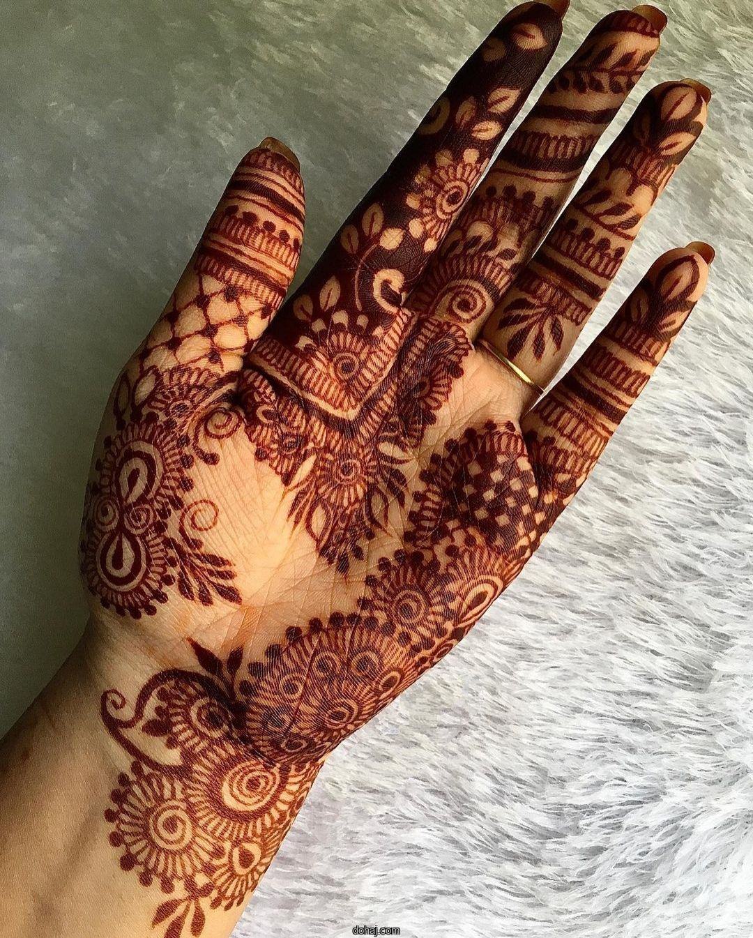 Ring Finger Mehndi Design