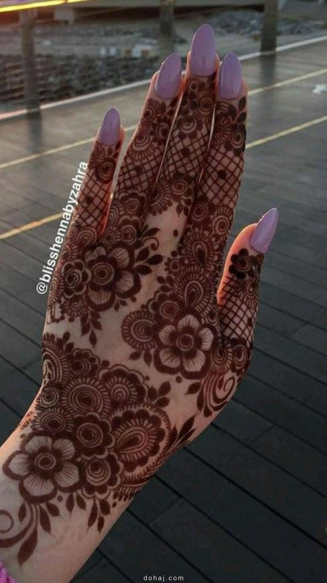 Simple Design Mehandi
