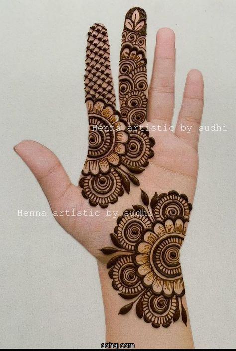 Simple Mandala Mehndi Design Front Hand