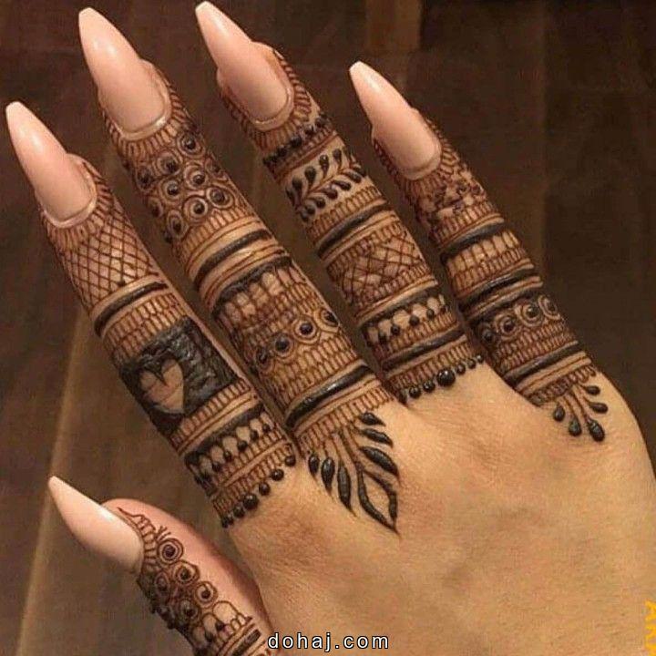 Simple Mehandi Ka Design Dikhaiye