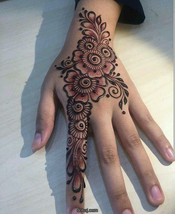 Simple Mehndi Design For Kids