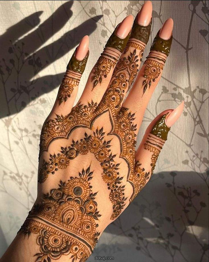 Simple Mehndi Design New Front Hand