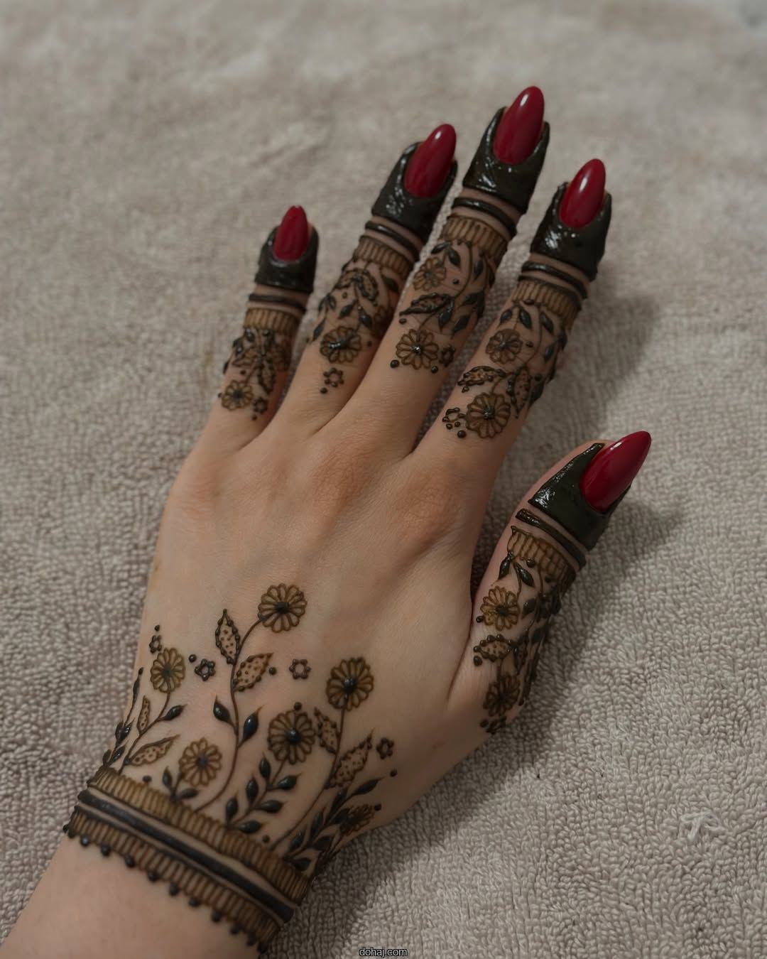 Simple Mehndi Design Picture