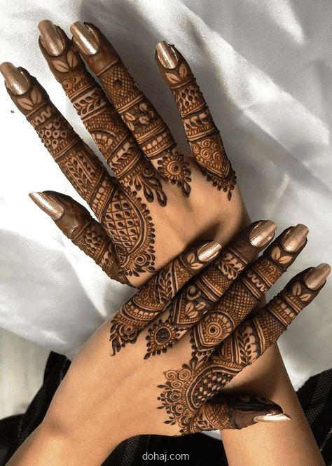 Simple Mehndi Design With Name