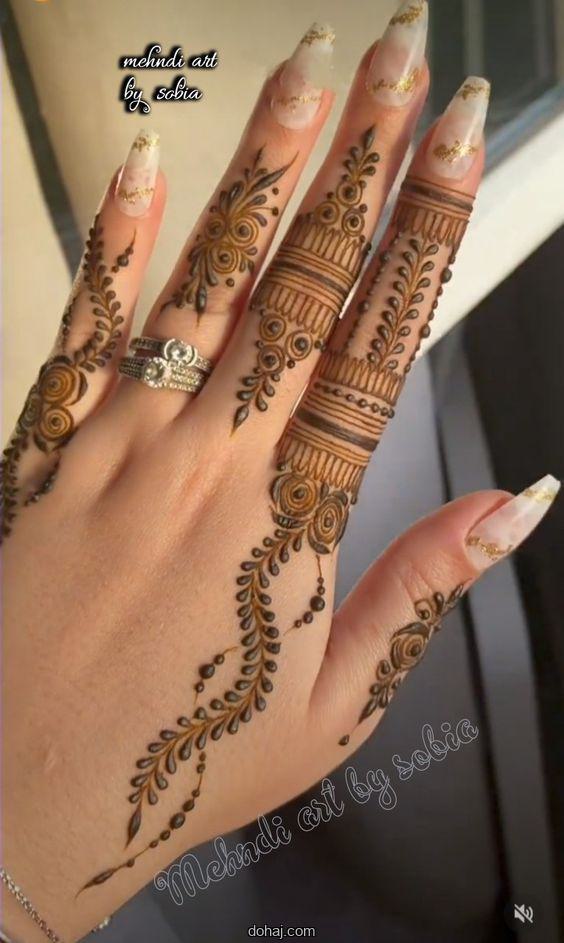 Simple Name Mehndi Design 2021