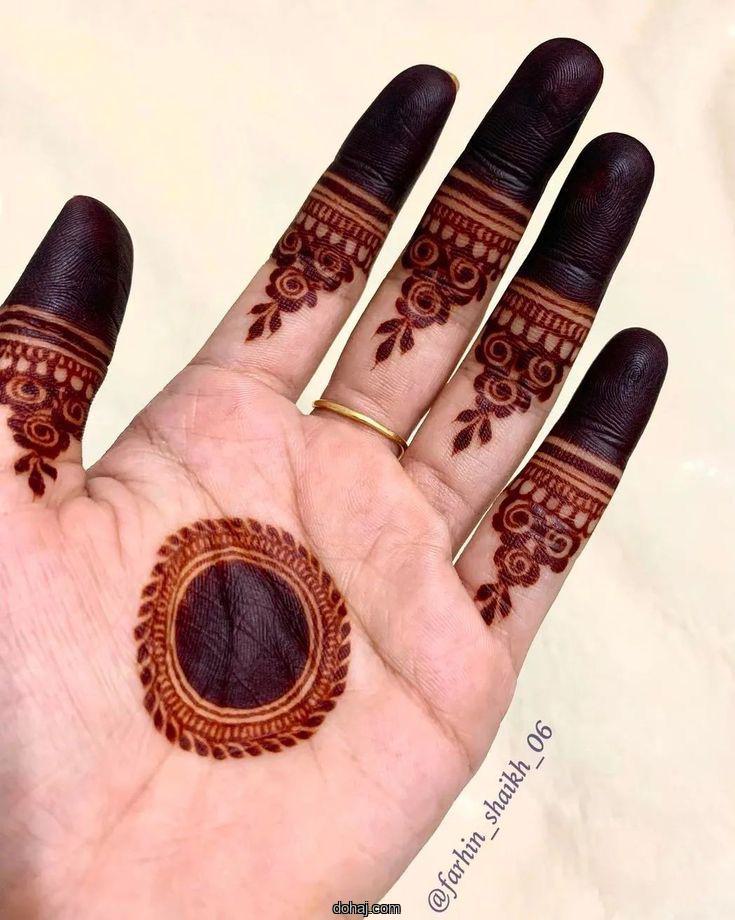 Stylish Bridal Mehndi Design