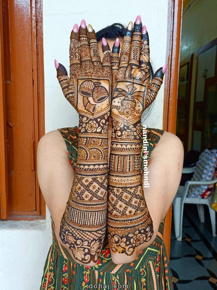 Attractive Bridal Sister Mehndi Design