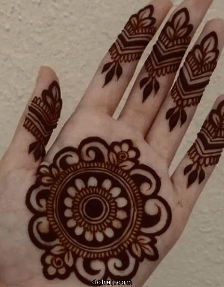 Back Easy Mehndi Design
