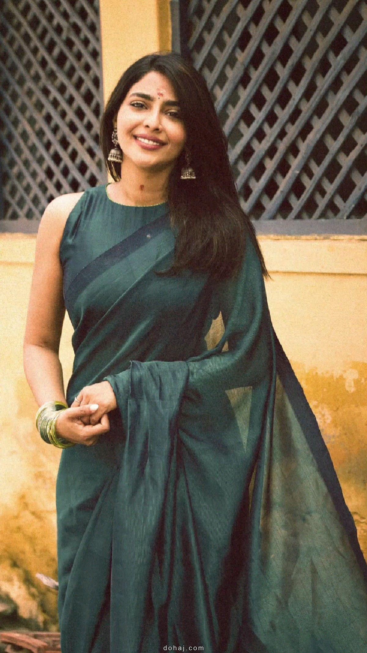 Banarasi Silk Saree Blouse Back Design