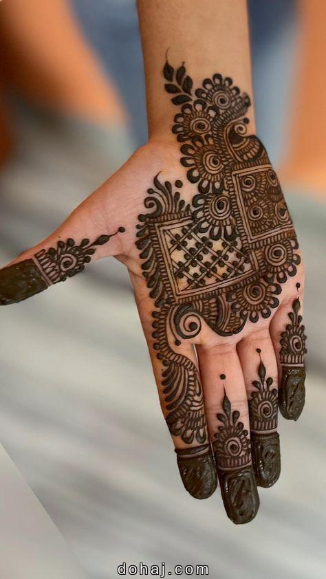 Beautiful Mehndi Design Easy