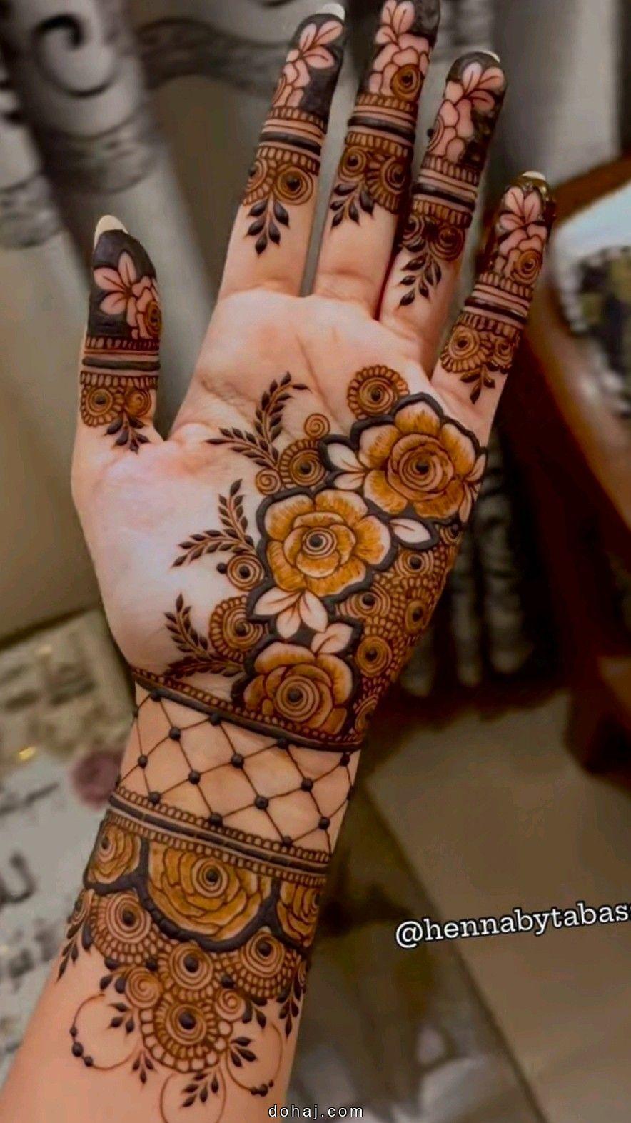 Beautiful Mehndi Design Front Hand