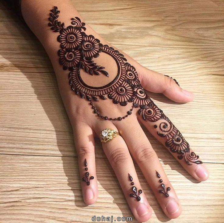 Best Mehndi Design Simple Photos Front Hand