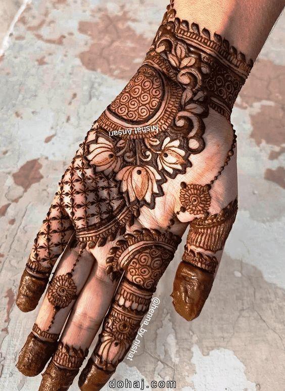 Best Palm Mehndi Design