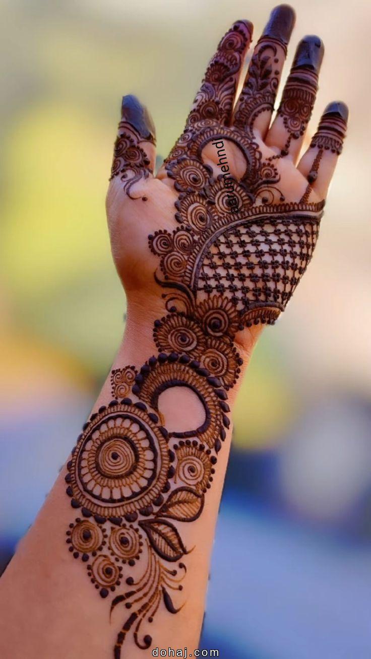 Big Flower Mehndi Design